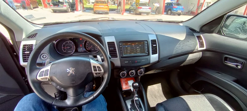 Peugeot 4007 2.2 hDi, снимка 15 - Автомобили и джипове - 52166281