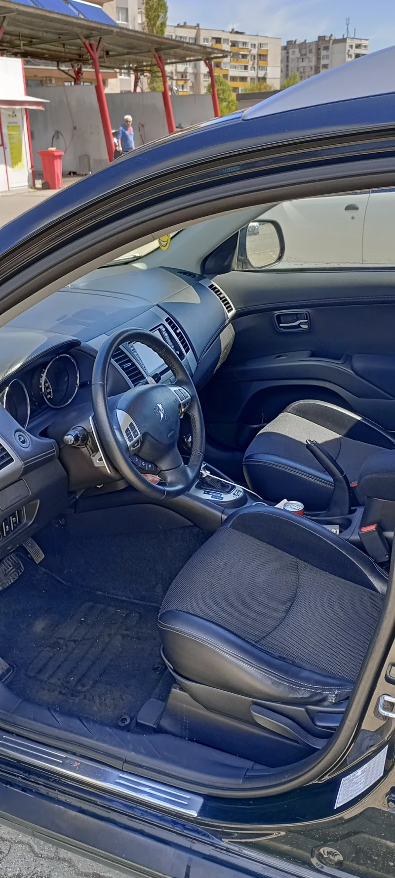 Peugeot 4007 2.2 hDi, снимка 8 - Автомобили и джипове - 52166281
