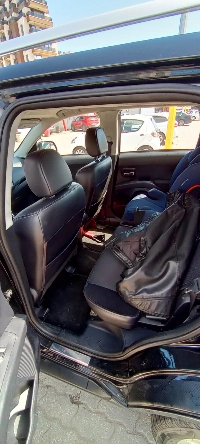 Peugeot 4007 2.2 hDi, снимка 11 - Автомобили и джипове - 52166281