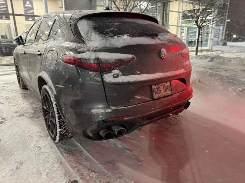 Alfa Romeo Stelvio * Quadrifoglio * CARFAX * , снимка 12 - Автомобили и джипове - 53187280