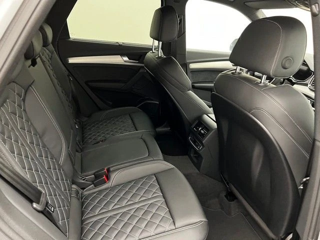 Audi SQ5 3.0 TDI Quattro Sportback = Black Optic= Гаранция, снимка 9 - Автомобили и джипове - 47365953