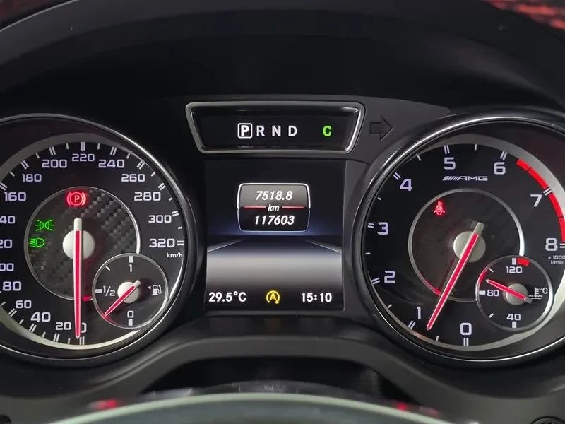 Mercedes-Benz GLA, снимка 8 - Автомобили и джипове - 56688444