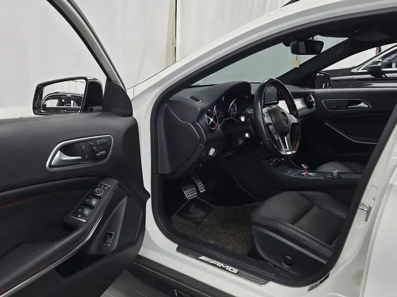 Mercedes-Benz GLA, снимка 10 - Автомобили и джипове - 56688444