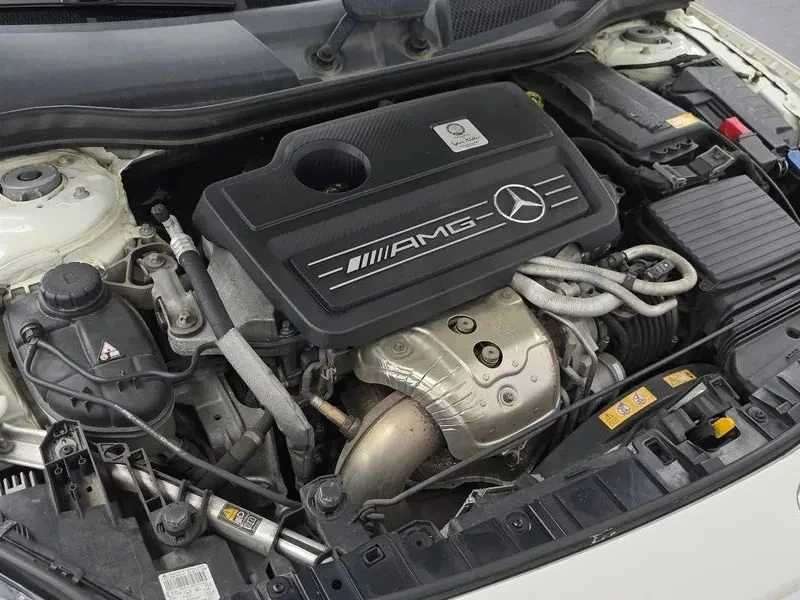 Mercedes-Benz GLA, снимка 6 - Автомобили и джипове - 56688444