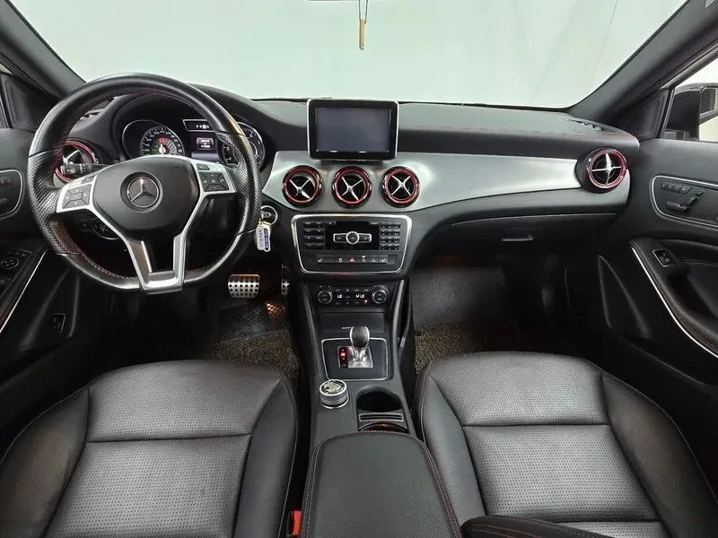 Mercedes-Benz GLA, снимка 7 - Автомобили и джипове - 56688444