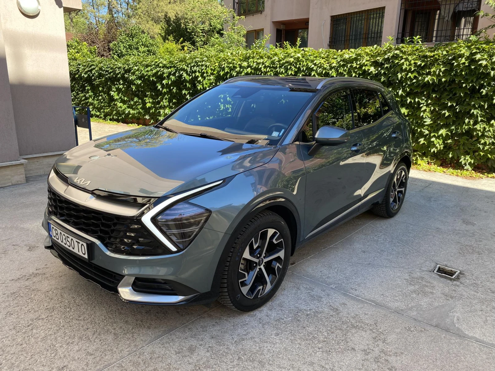 Kia Sportage 1.6 T-GDi/4x4/TOP/MHEV/ГАРАНЦИЯ ДО 2030г., снимка 1