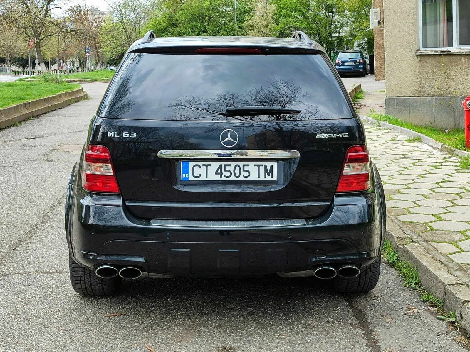Mercedes-Benz ML 63 AMG ML63AMG - изображение 10