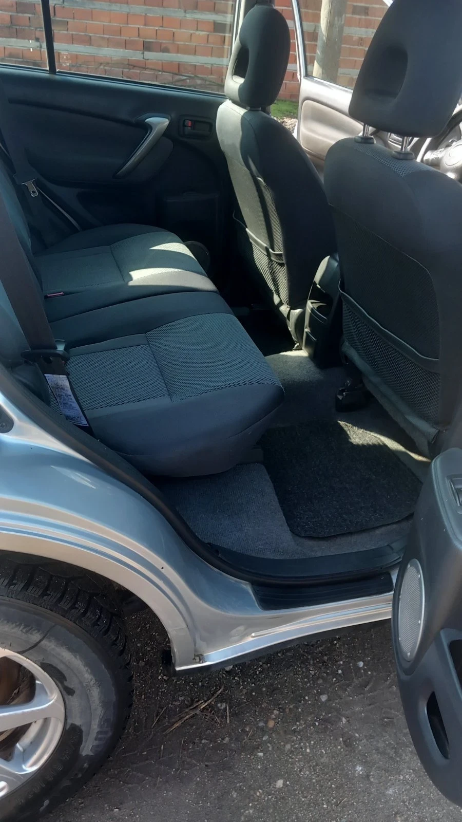 Toyota Rav4  - изображение 8
