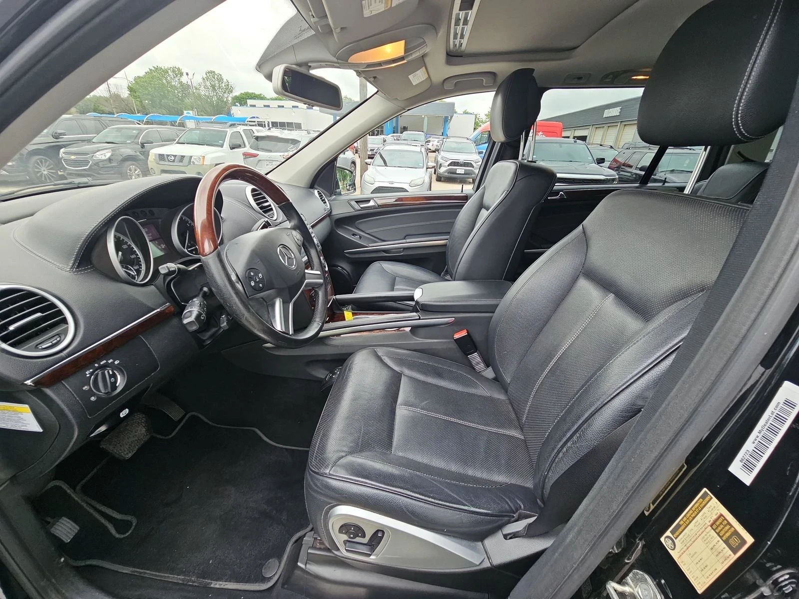 Mercedes-Benz GL 500  - изображение 10