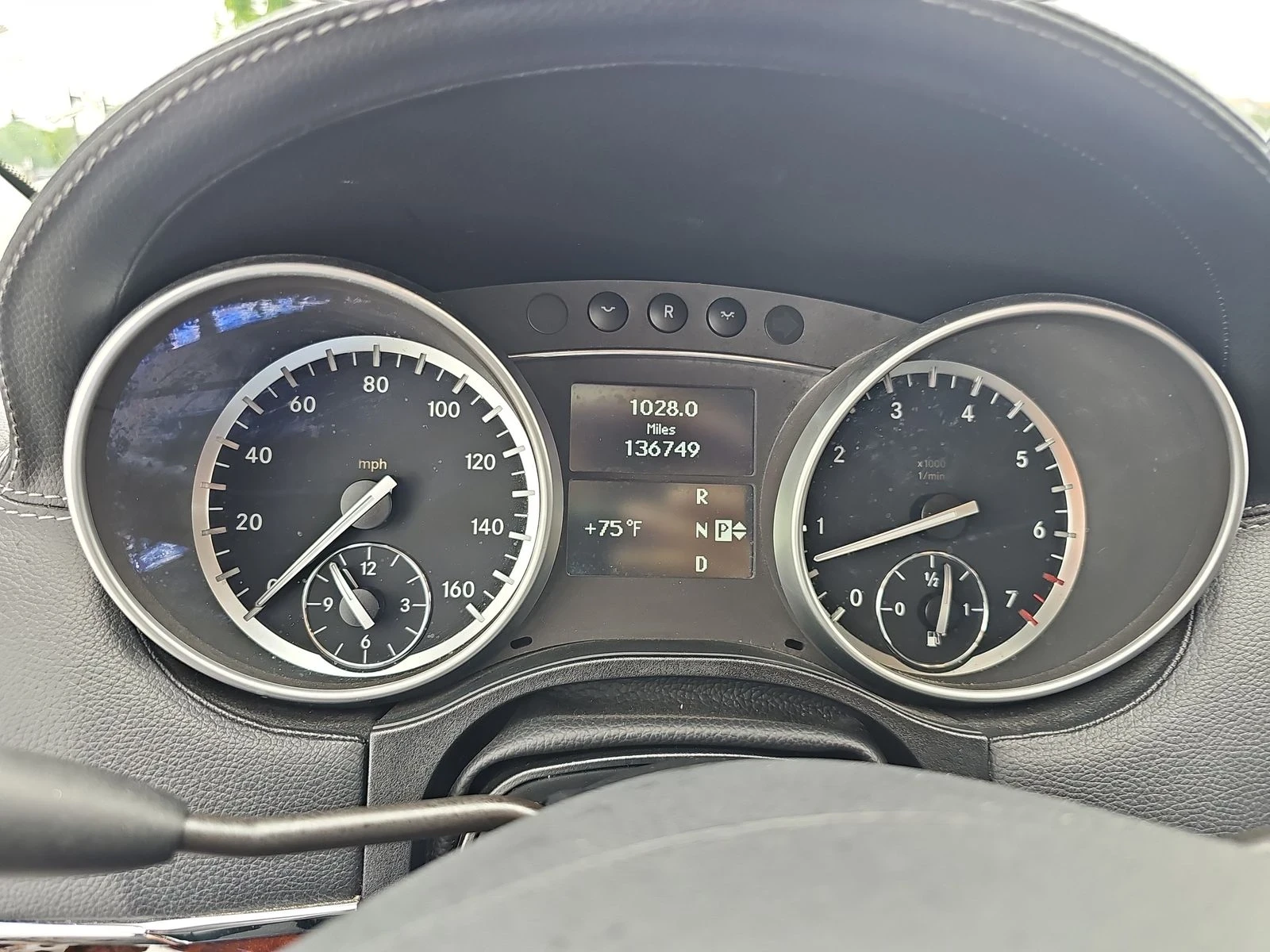 Mercedes-Benz GL 500  - изображение 9