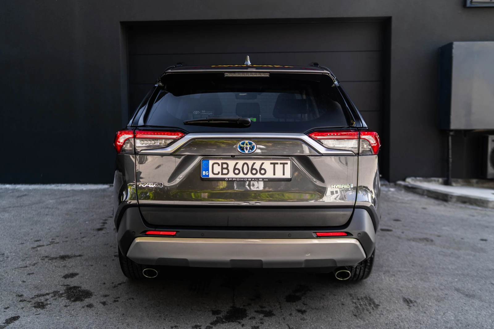 Toyota Rav4 2.5 Hybrid 4x4 Luxury Premium - изображение 5