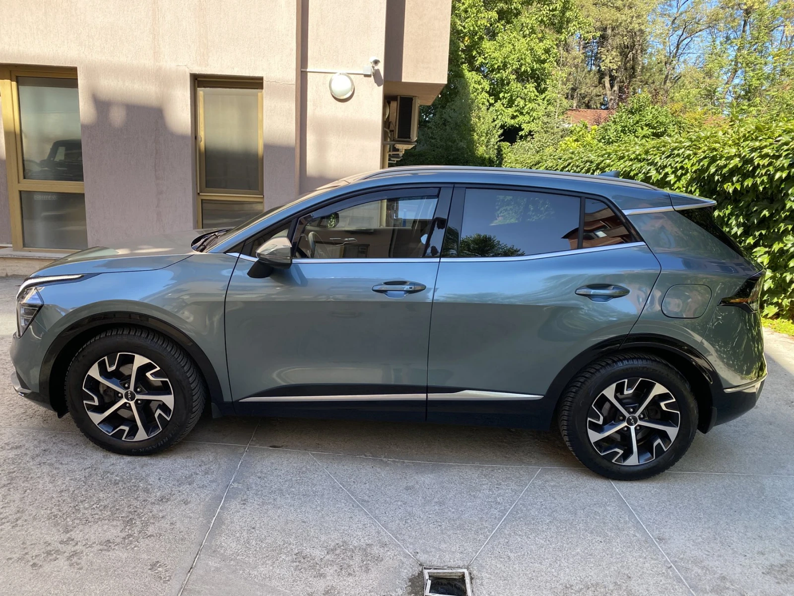 Kia Sportage 1.6 T-GDi / 4x4 / TOP /DCT - изображение 6