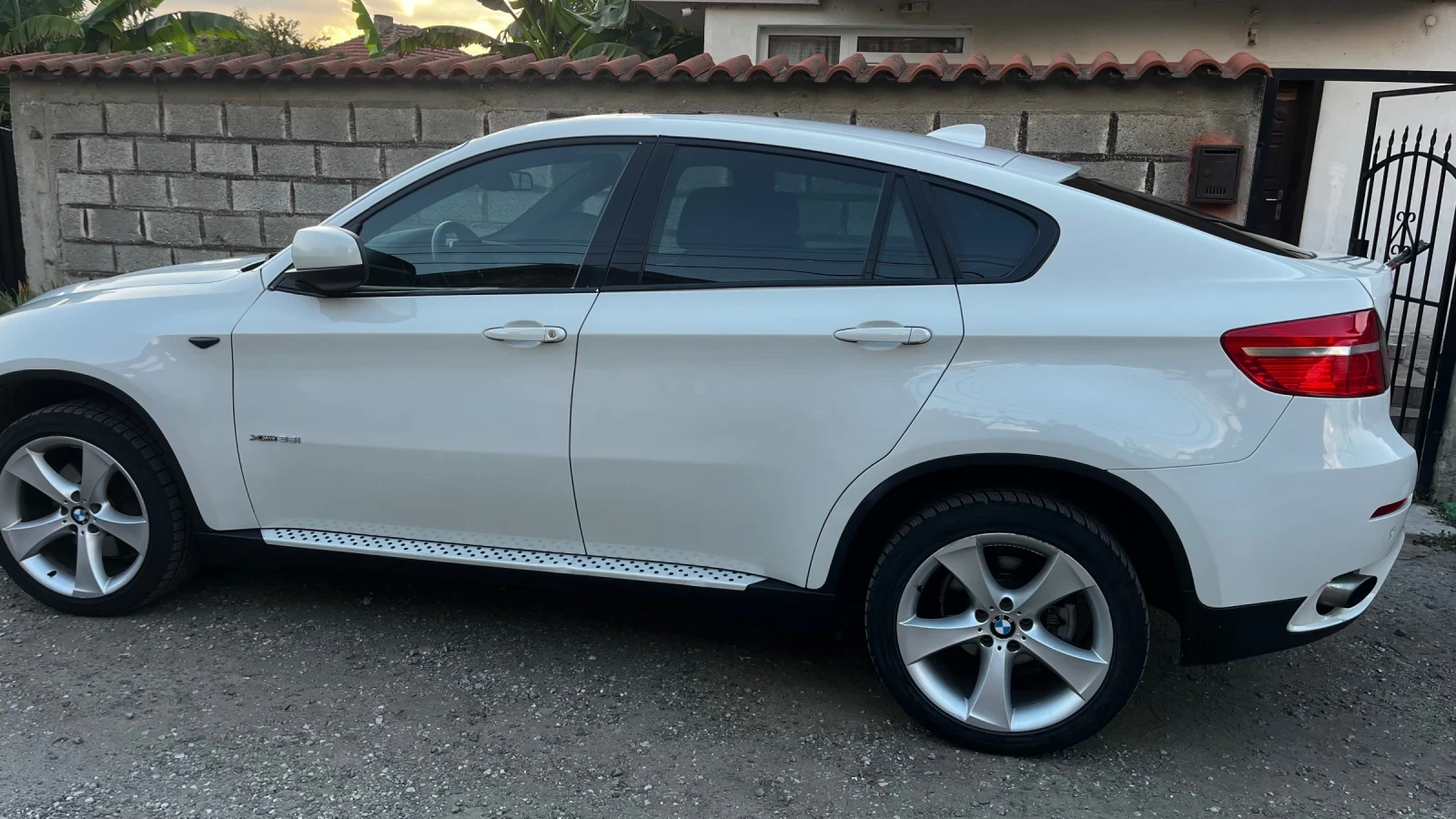 BMW X6  - изображение 2