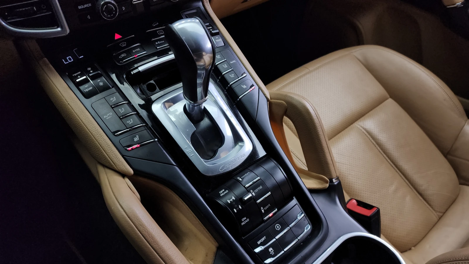 Porsche Cayenne 3.0 - изображение 8