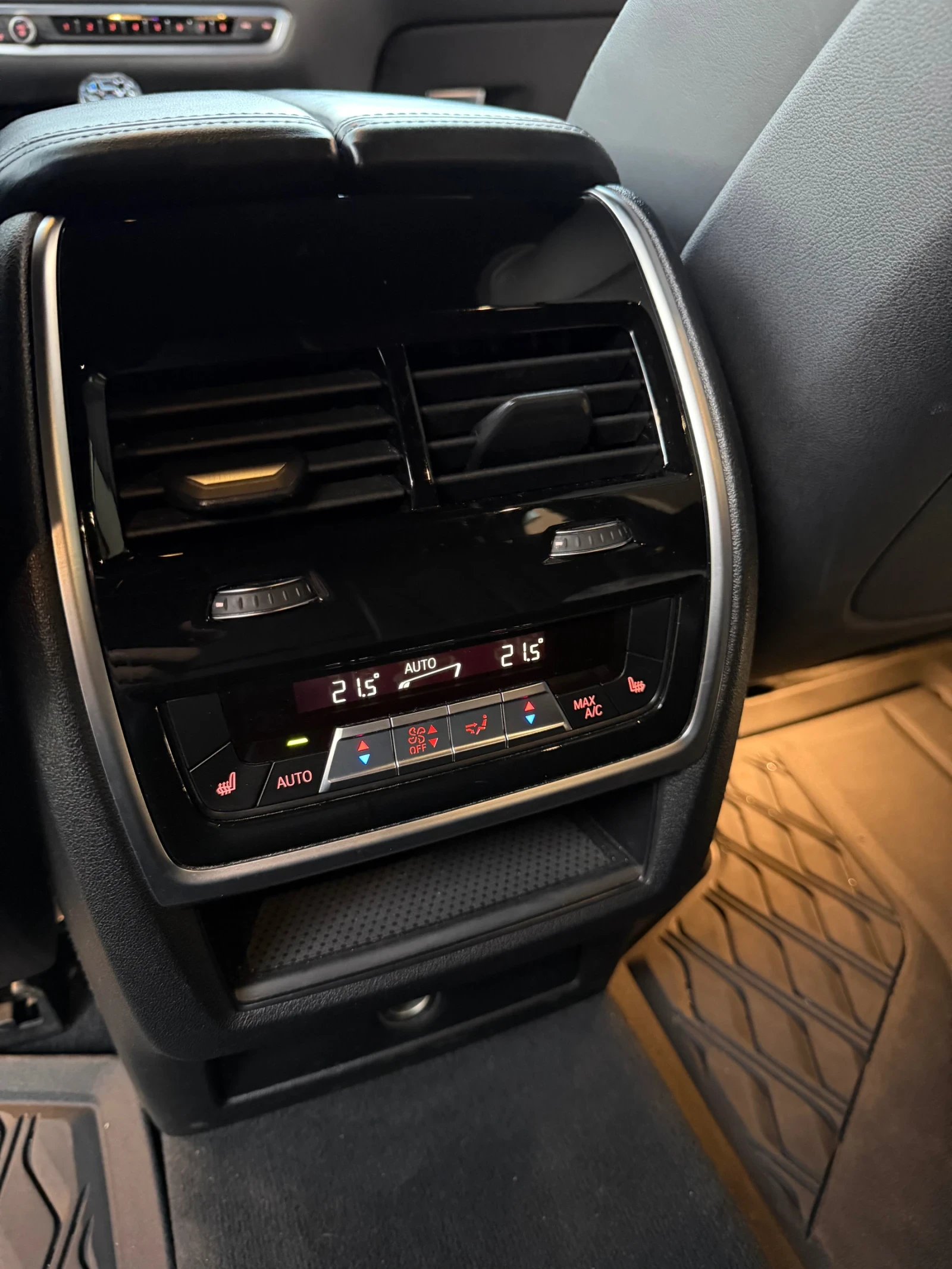 BMW X5 M40i, INDIVIDUAL, SWAROVSKI, EUROPE, снимка 14 - Автомобили и джипове - 53841007