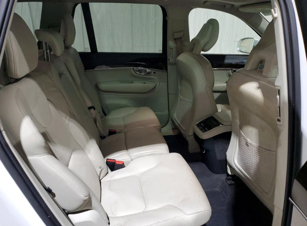 Volvo Xc90 АВТОКРЕДИТ, снимка 11 - Автомобили и джипове - 54167362