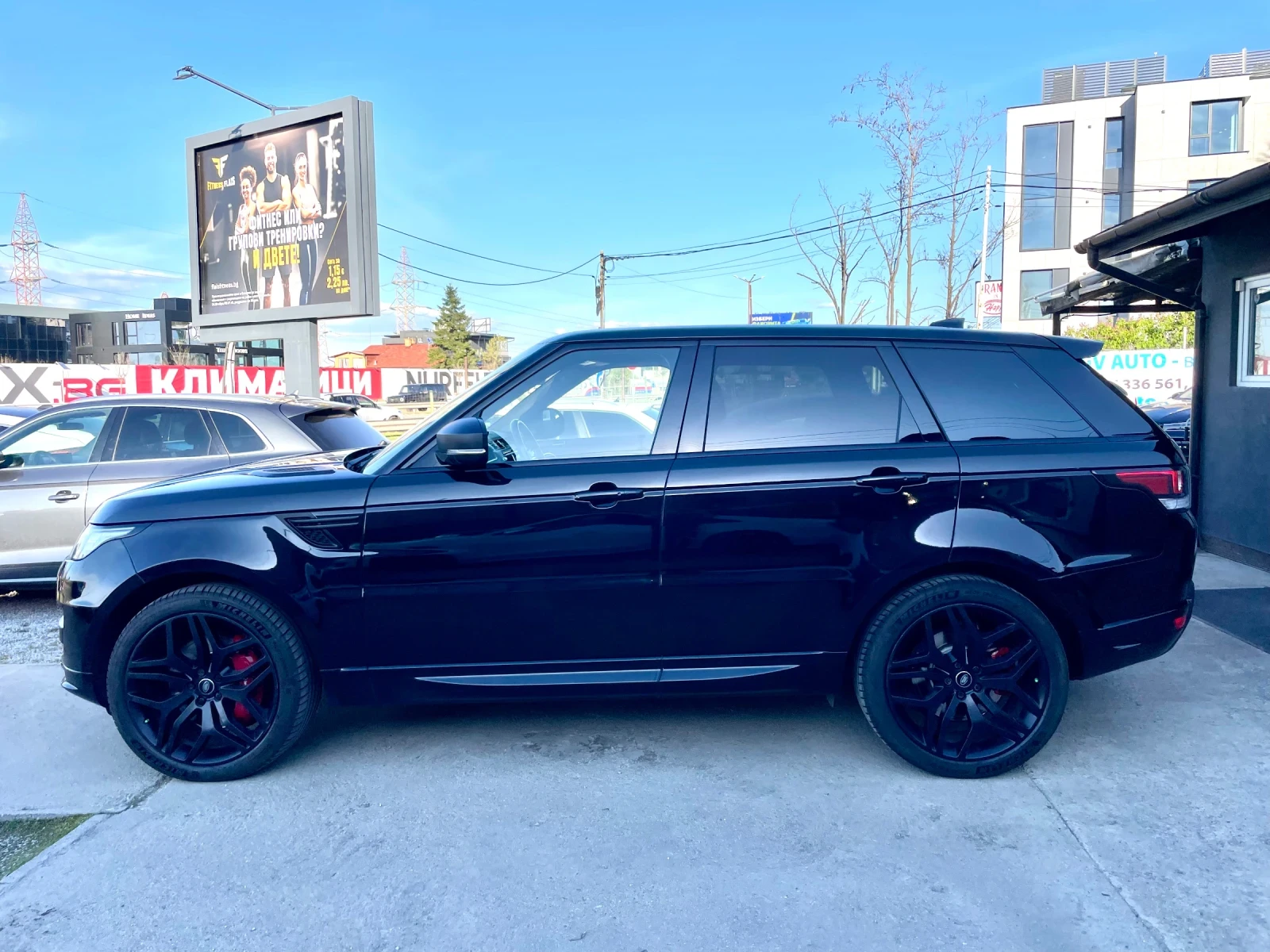 Land Rover Range Rover Sport 4.4 V8 autobiography , снимка 2 - Автомобили и джипове - 54321190