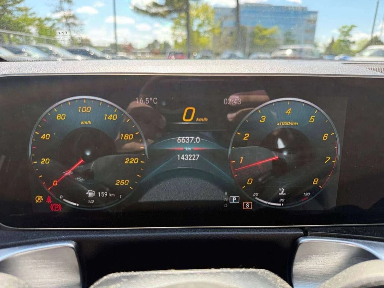 Mercedes-Benz GLB * AWD | Navigation | Leather | Heated Seats * CARF, снимка 13 - Автомобили и джипове - 54857176