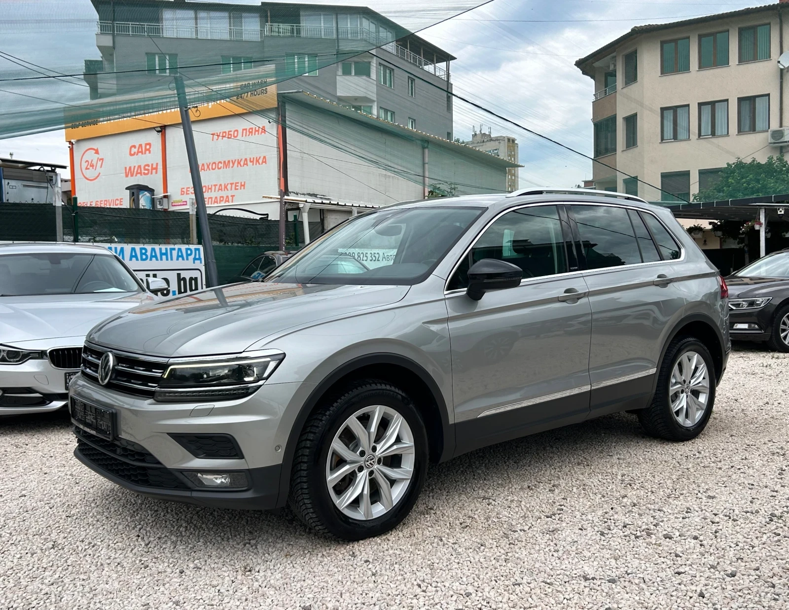 VW Tiguan 2.0 TDI DSG 4X4, снимка 3 - Автомобили и джипове - 54948062