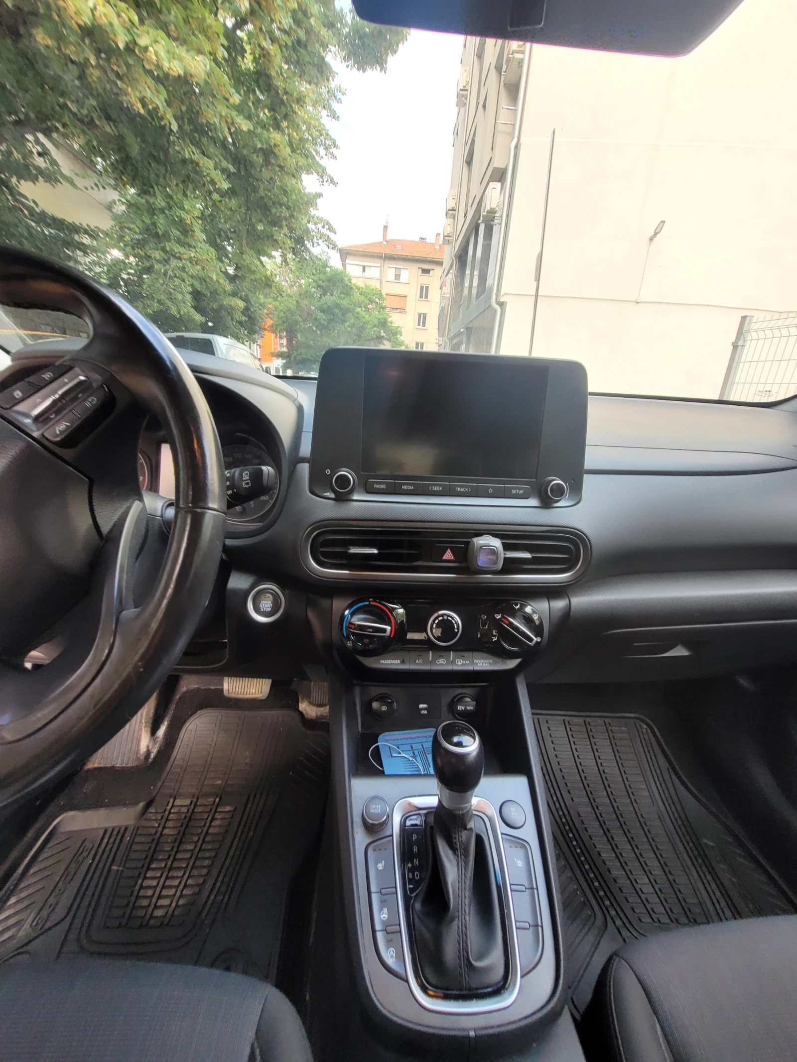 Hyundai Kona AWD, снимка 10 - Автомобили и джипове - 55081572