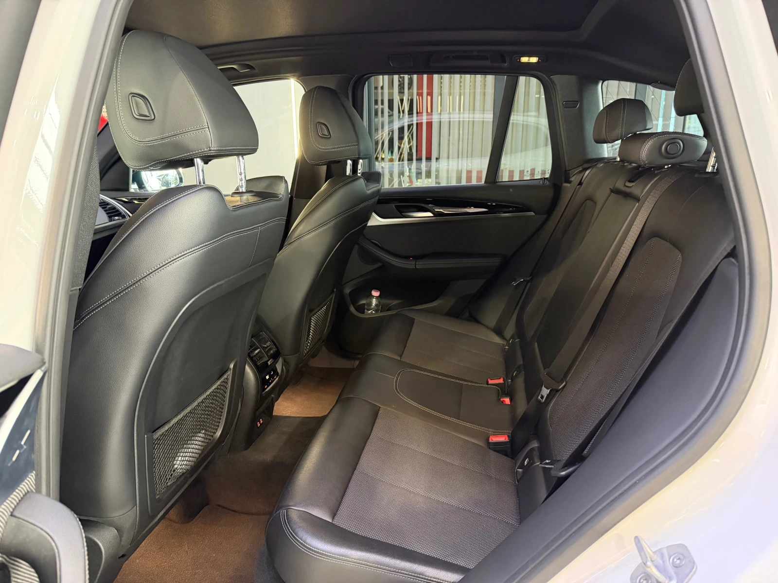 BMW X3 20d xDrive * M PACKET * ПАНОРАМА * 360 КАМЕРА * , снимка 5 - Автомобили и джипове - 55576962