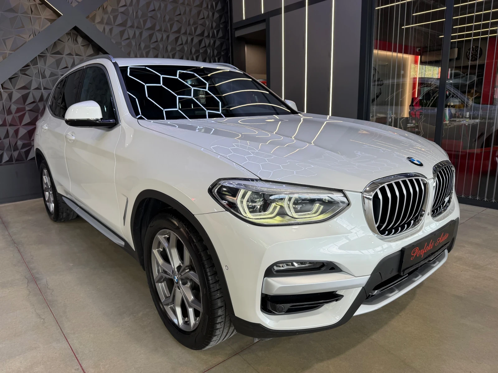 BMW X3 20d xDrive * M PACKET * ПАНОРАМА * 360 КАМЕРА * 