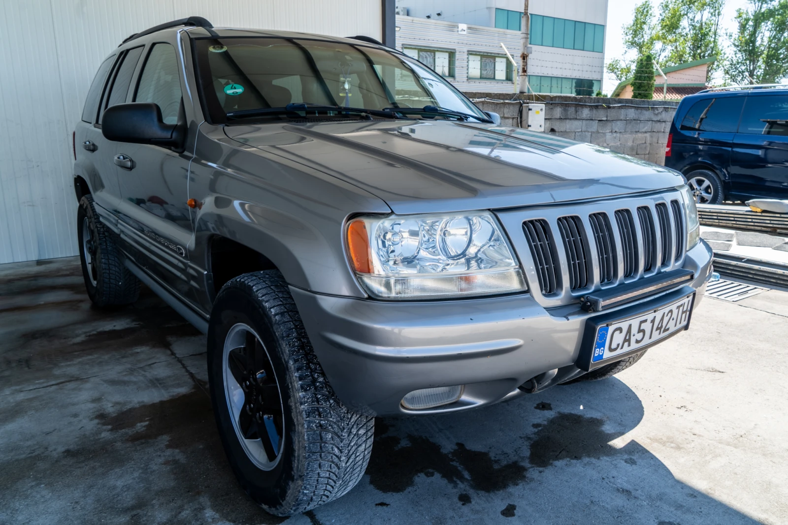 Jeep Grand cherokee 4.7 = V8 = ГАЗ = ПОВДИГНАТ = ЛИЗИНГ, снимка 3 - Автомобили и джипове - 55620240