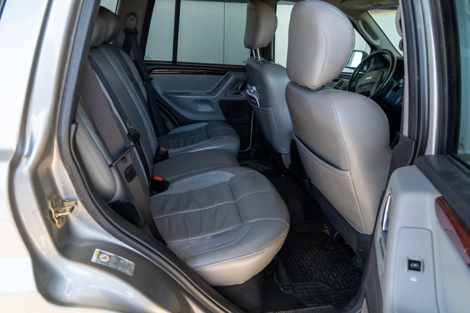 Jeep Grand cherokee 4.7 = V8 = ГАЗ = ПОВДИГНАТ = ЛИЗИНГ, снимка 10 - Автомобили и джипове - 55620240