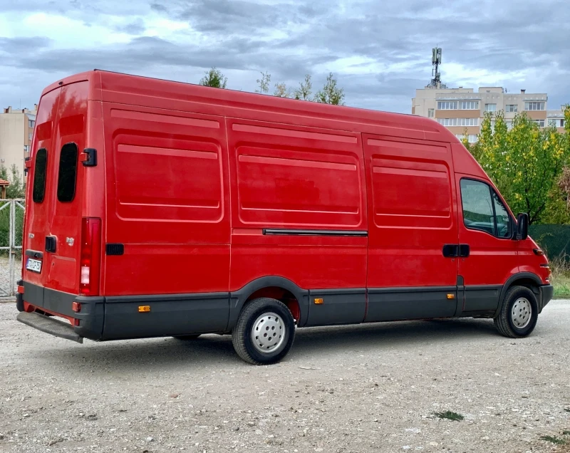 Iveco Daily 2.8TDI* SUPER MAXII XXXL | 2 С-НИЧНИ ВРАТИ* 196км!, снимка 9 - Бусове и автобуси - 53424315