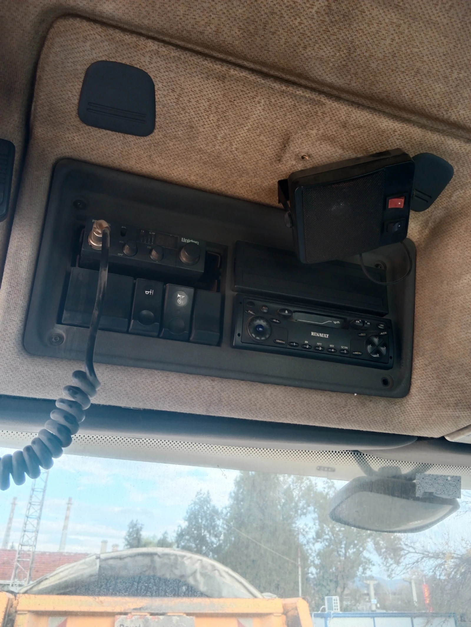 Renault Premium | Mobile.bg   11