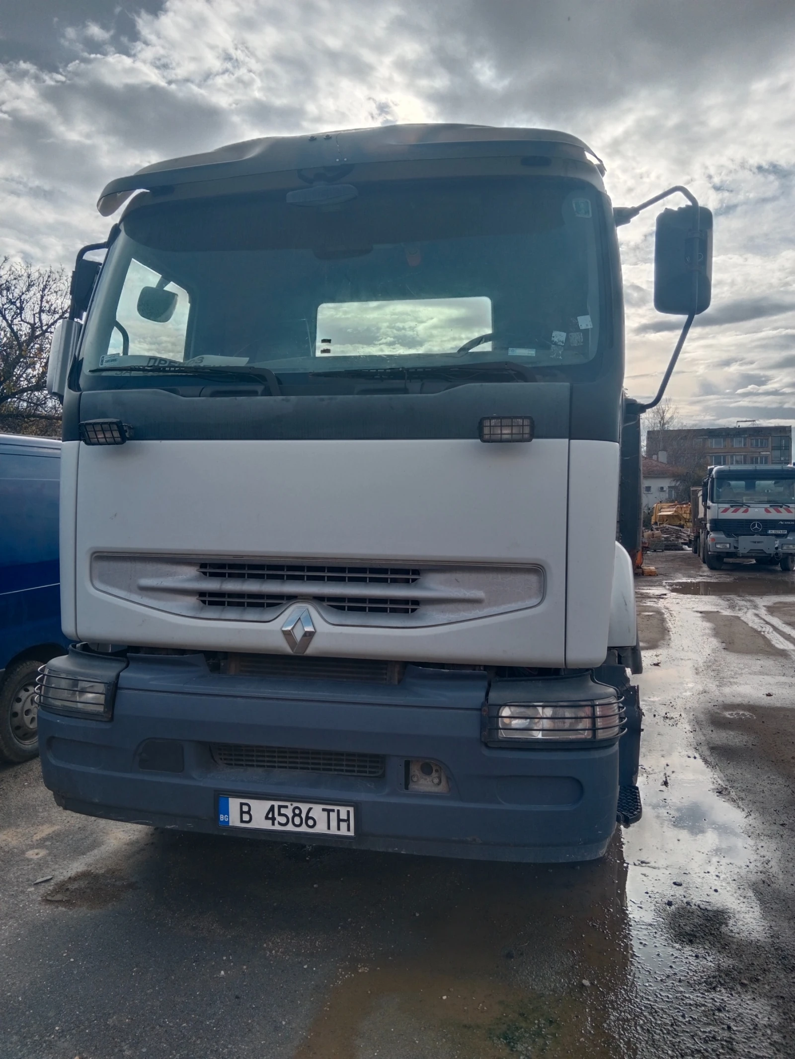 Renault Premium  - изображение 2