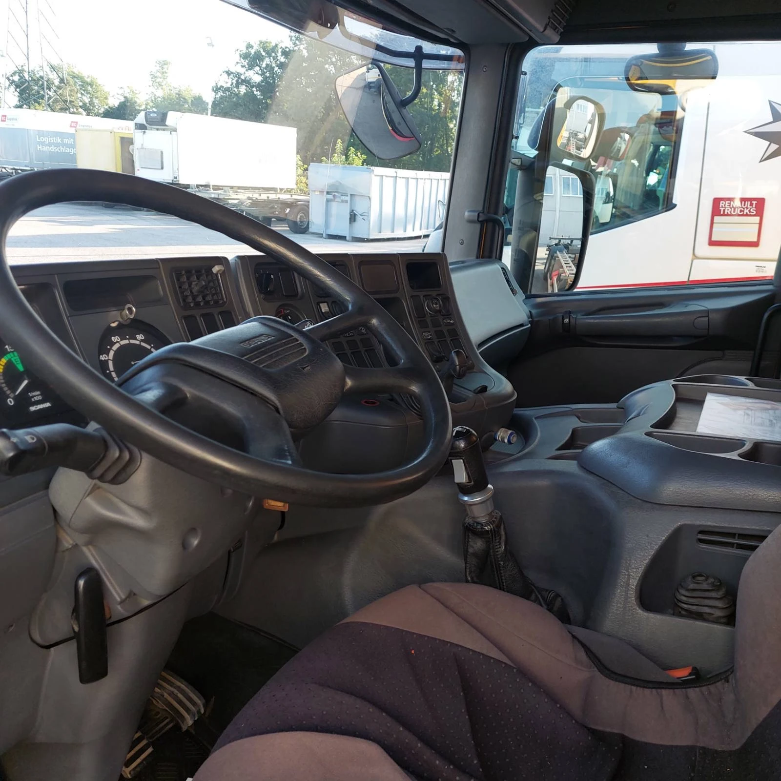 Scania 94  - изображение 9