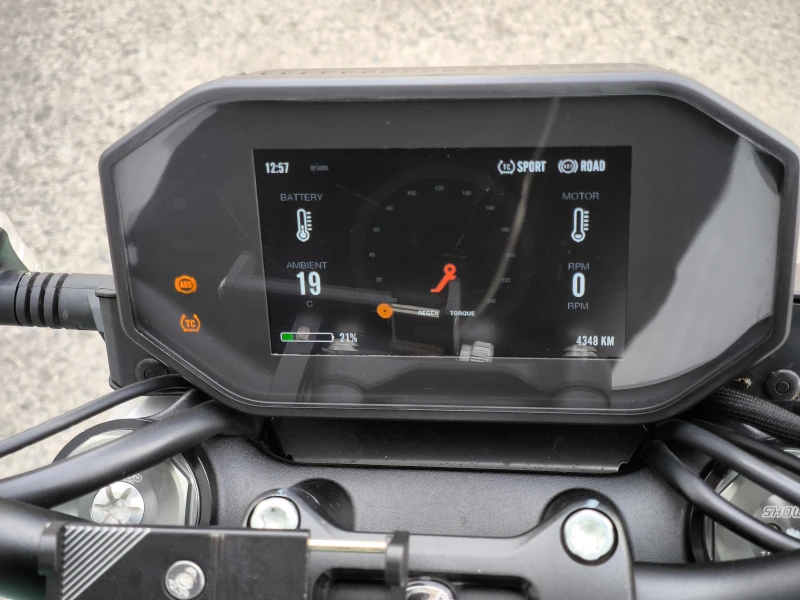 Zero SR-F, снимка 9 - Мотоциклети и мототехника - 51909432