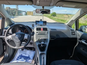 Toyota Auris, снимка 10