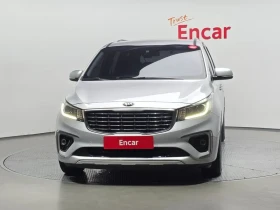 Kia Carnival 2.2D 9-Seater Luxury, снимка 3