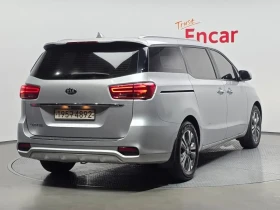 Kia Carnival 2.2D 9-Seater Luxury, снимка 2