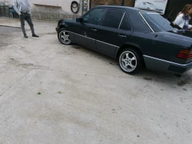 Mercedes-Benz 124 - 5200 € / 10170.32 лв. - 45239488 2