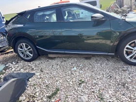 Kia EV6, снимка 16 - Автомобили и джипове - 53697657