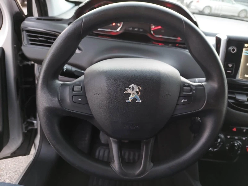 Peugeot 208 1,6e-HDi 92ps, снимка 7 - Автомобили и джипове - 39780301