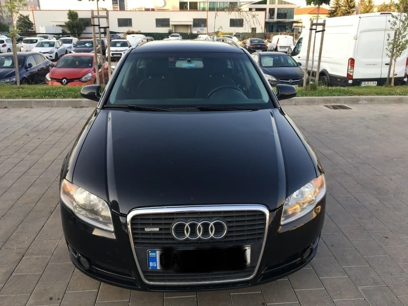 Audi A4 1.8T BFB, снимка 1 - Автомобили и джипове - 46626543