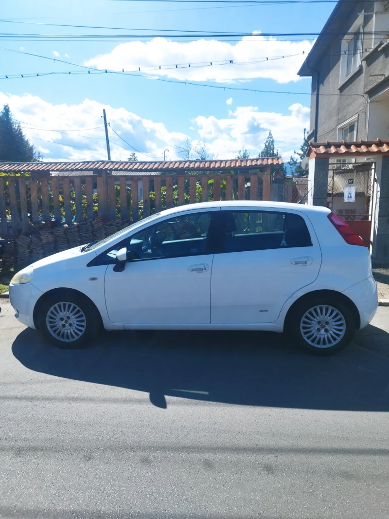 Fiat Punto 1.3Multijet , снимка 4 - Автомобили и джипове - 47434804