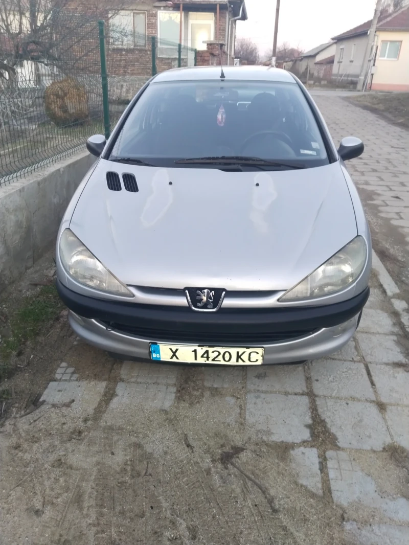 Peugeot 206 1.4i 75hp, снимка 1 - Автомобили и джипове - 48622781