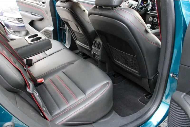 Renault Arkana 1.6 E TECH / RS LINE / WARRANTY/ FULL OPTION, снимка 11 - Автомобили и джипове - 51699753