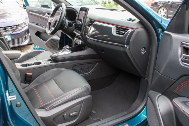 Renault Arkana 1.6 E TECH / RS LINE / WARRANTY/ FULL OPTION, снимка 12 - Автомобили и джипове - 51699753