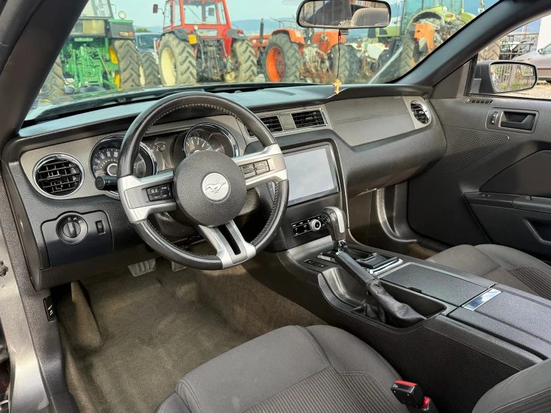 Ford Mustang, снимка 13 - Автомобили и джипове - 52947601