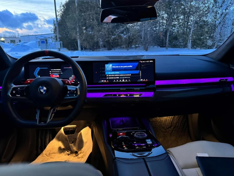 BMW M5 * Sedan * CARFAX * БЕЗ ПЪРВОНАЧАЛНА ВНОСКА, снимка 9 - Автомобили и джипове - 53200939