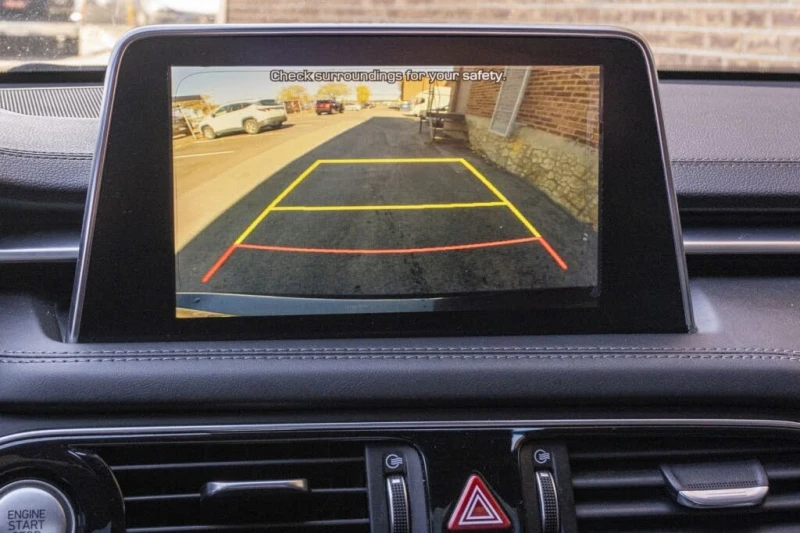 Genesis G70 3.3T* ОБДУХВАНЕ* ПАМЕТ* КАМЕРА* ПАНОРАМА* , снимка 11 - Автомобили и джипове - 53234115