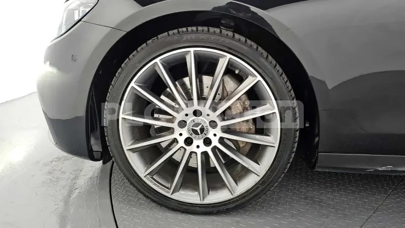 Mercedes-Benz E 220 d 4matic| DISTRONIC| HEAD-UP| BURMESTER| ВКЛ. ТЕХН, снимка 14 - Автомобили и джипове - 54401395