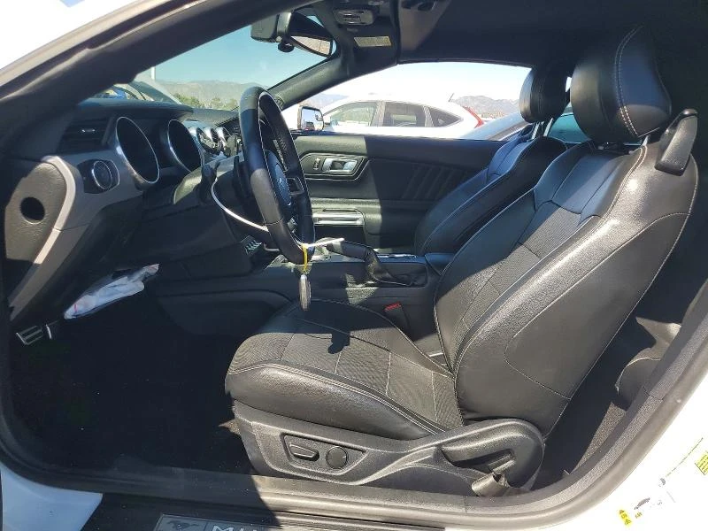 Ford Mustang GT, снимка 7 - Автомобили и джипове - 54681990