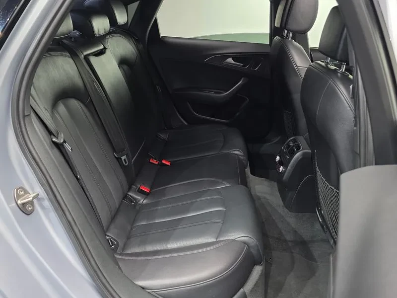 Audi A6 2.0 TDI, снимка 11 - Автомобили и джипове - 55058587